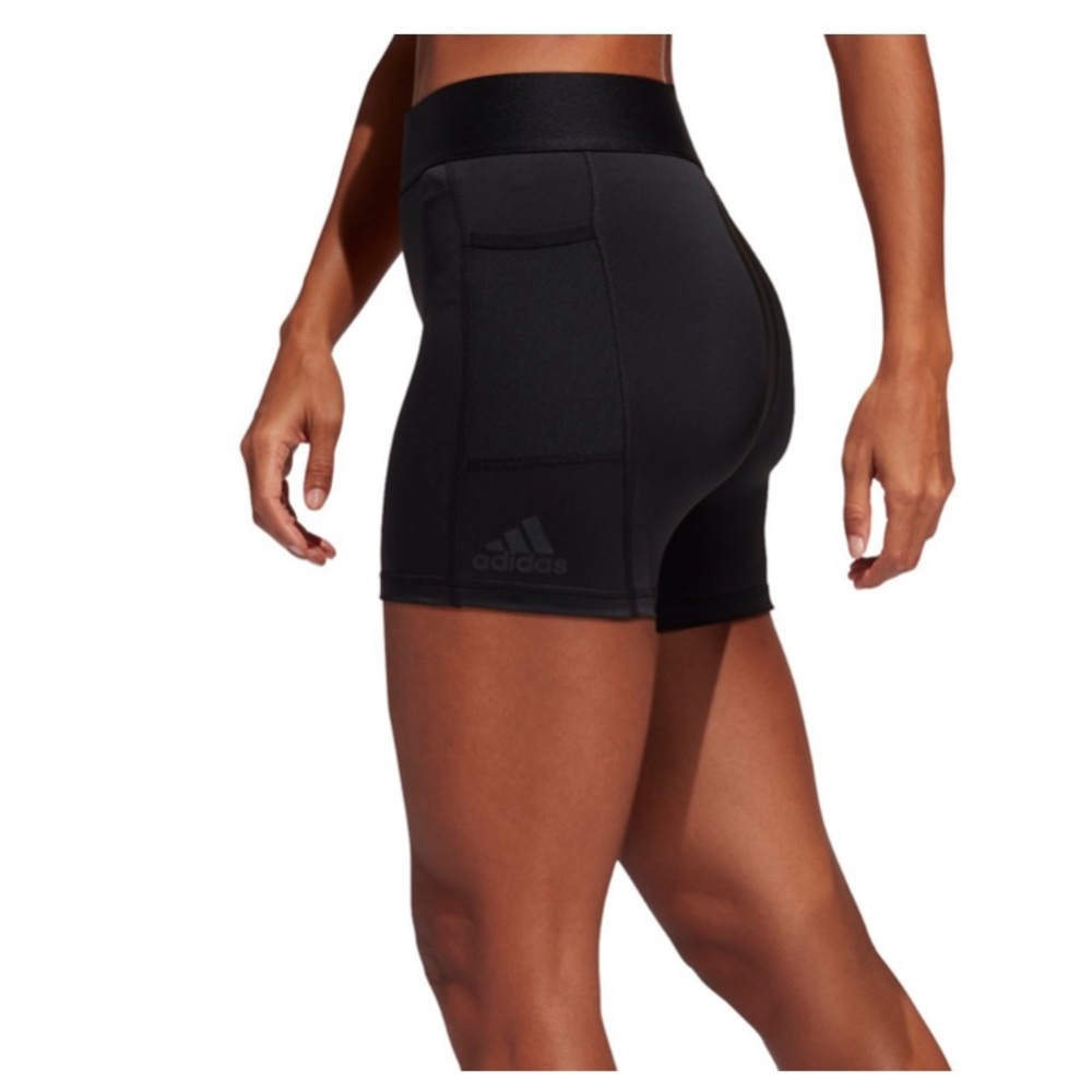 NWT adidas Women's Techfit Period Proof 3” Shorts